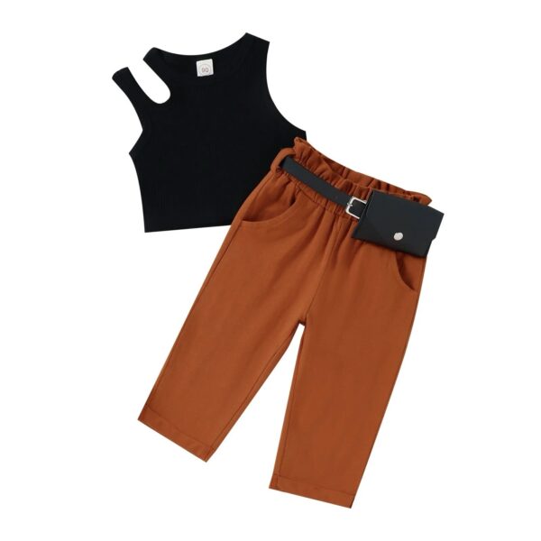 Girl Fashion 3 Quarter Pant and Crop Top